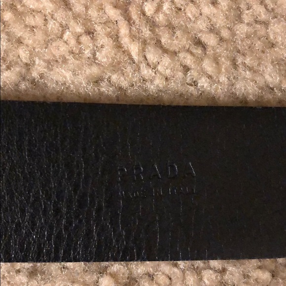 Vintage Prada Leather Belt with Silver buckle - Picture 3 of 3
